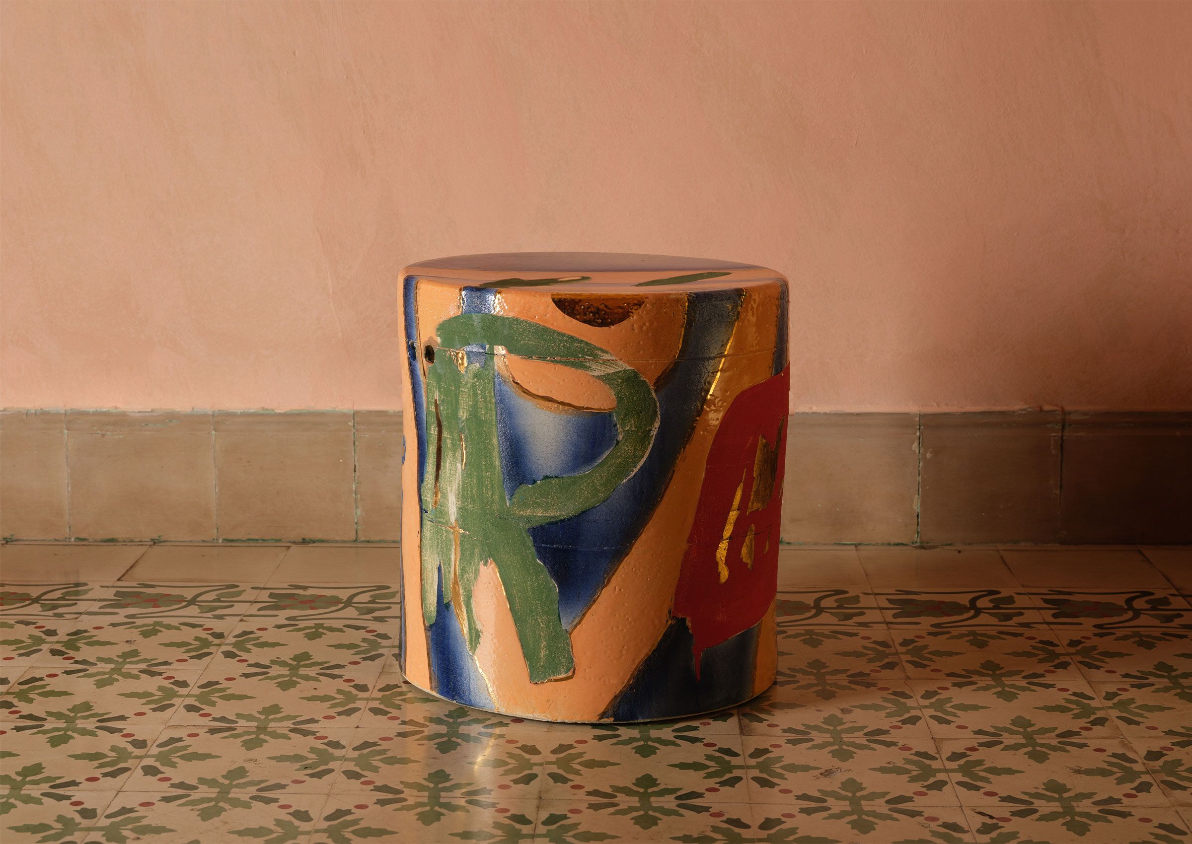 XL Cylinder Stool 4 | Reinaldo Sanguino | The Future Perfect