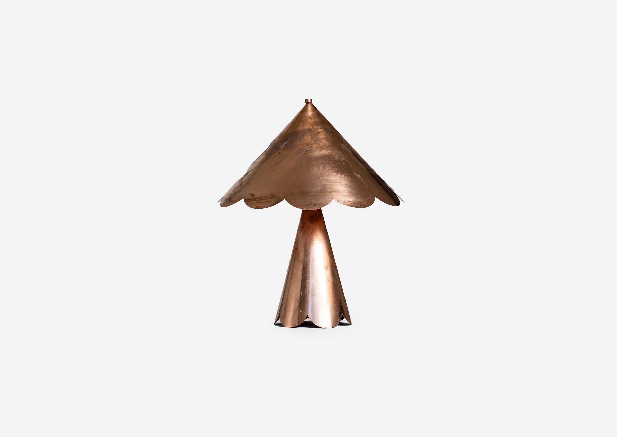 Scalloped-Table-Lamp.jpg