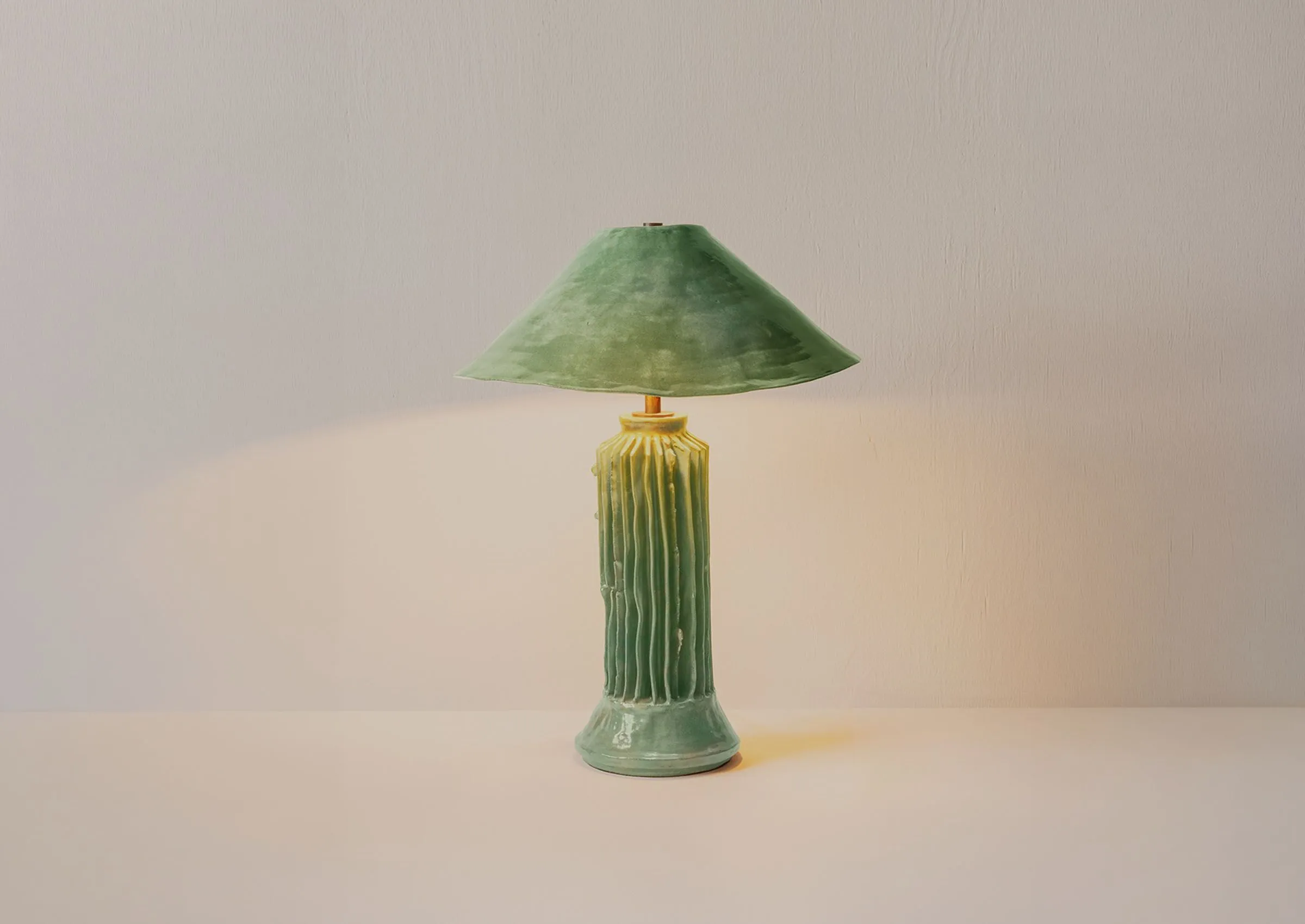 Slack – Silo / Overmaster – Lamp RollHill_SiloTableLamp-02_Sea-