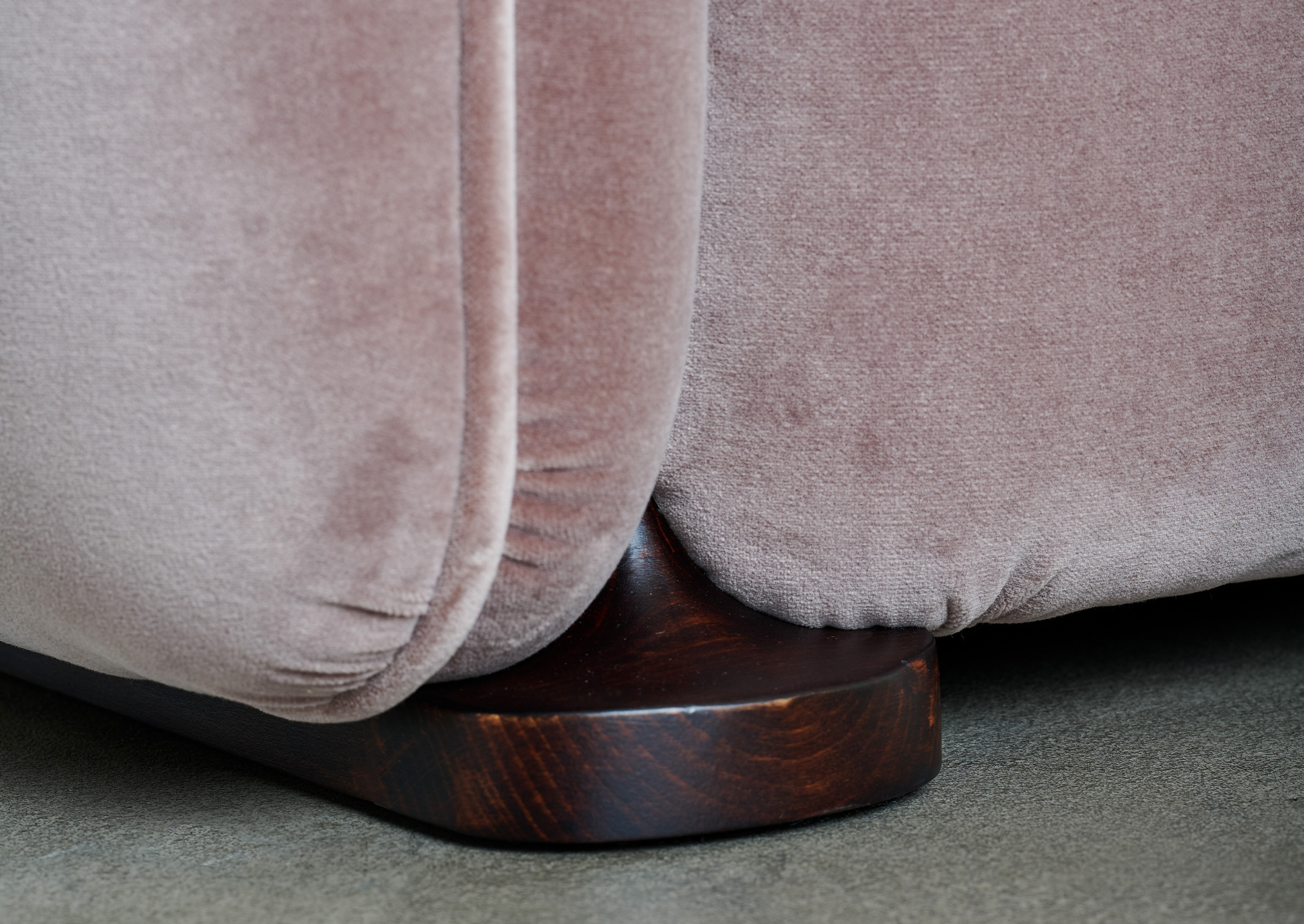 Balloon Armchair | Lucia Ippolito | The Future Perfect