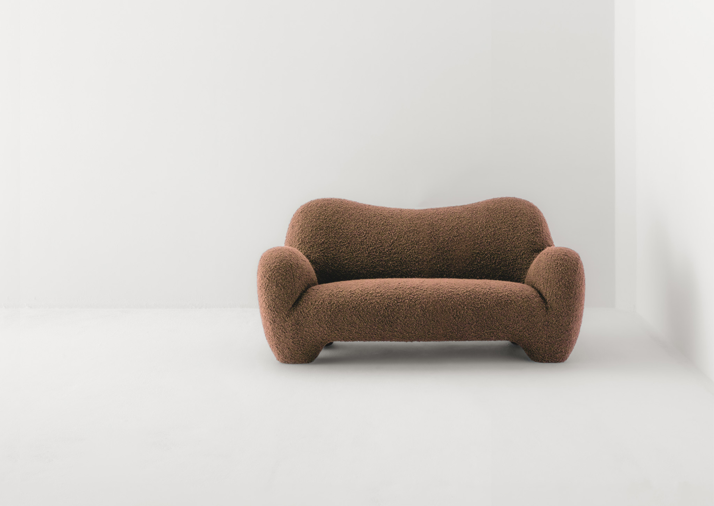 FTS_GUMMY_SOFA_1.